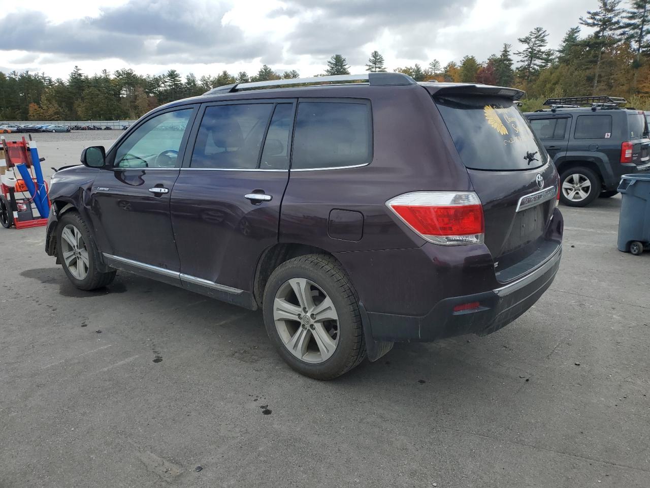 2013 Toyota Highlander VIN 5TDDK3EH9DS276594 Copart auction photo, front end / side damage thumbnail 2