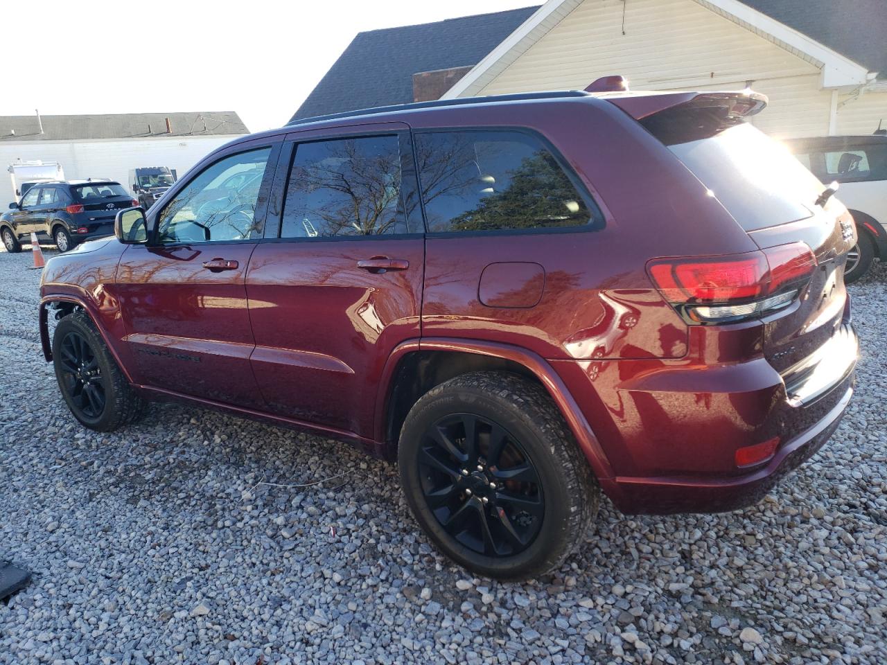 2017 Jeep Grand Cherokee VIN 1C4RJFAG7HC873497 Copart auction photo, front end damage thumbnail 2