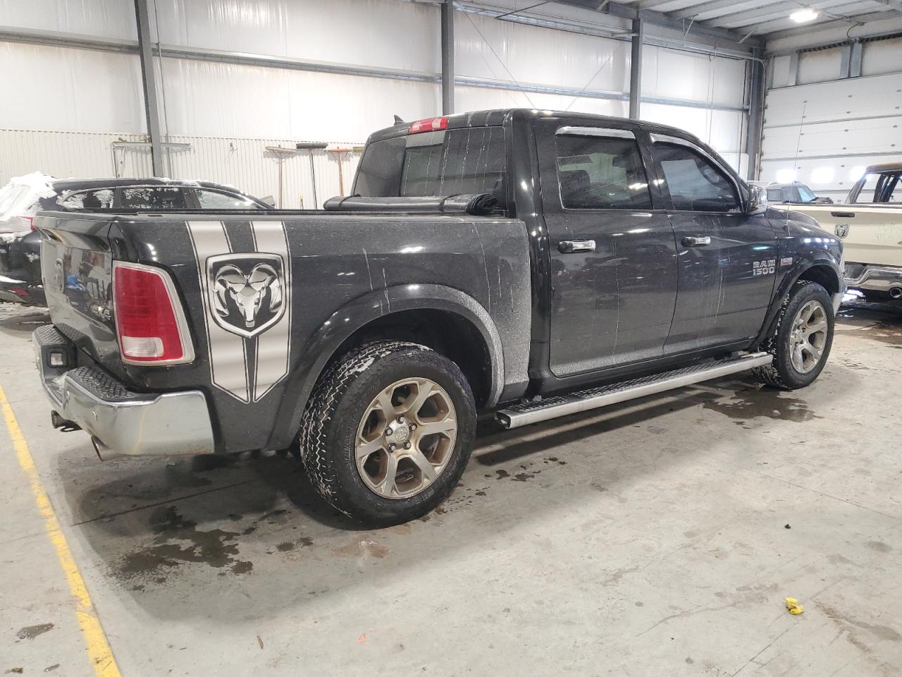 2016 RAM 1500 VIN 1C6RR7NT2GS247941 Copart auction photo, minor dent/scratches damage thumbnail 3