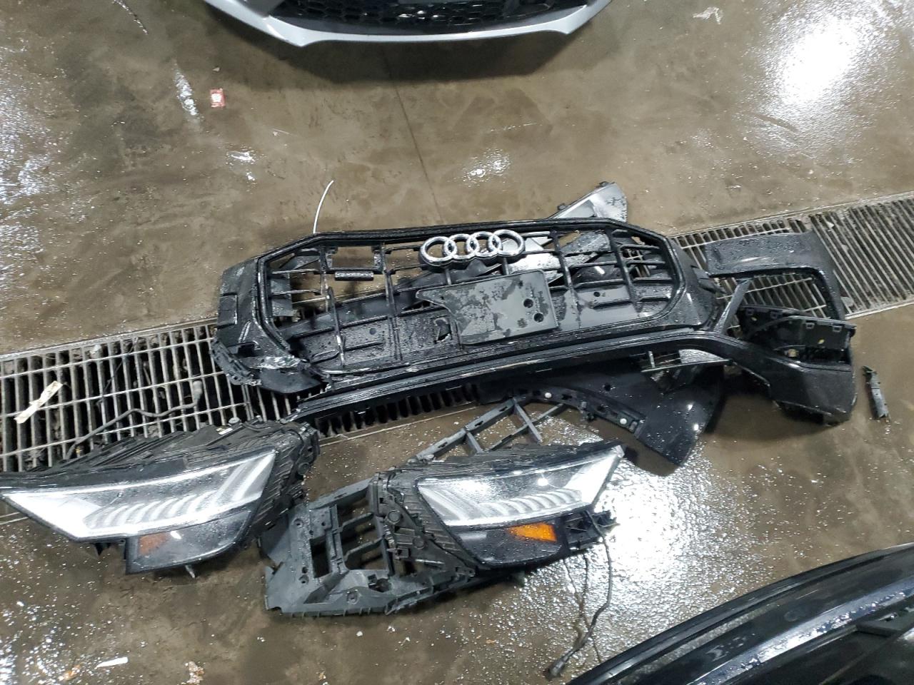 2019 Audi Q8 VIN WA1FVAF12KD007684 Copart auction photo, front end damage thumbnail 14