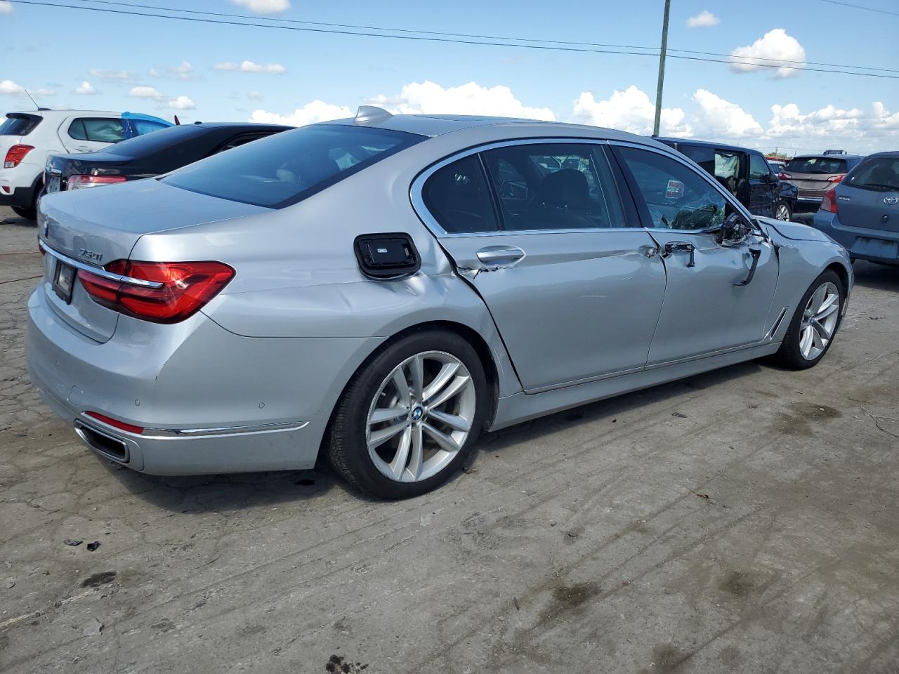 2017 BMW 7er VIN WBA7F0C31HGM21647 Copart auction photo, all over damage thumbnail 3