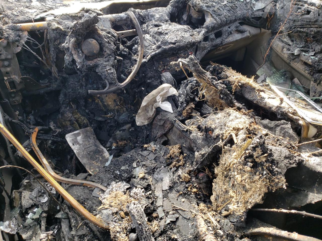 2018 Ford Escape VIN 1FMCU9GD2JUA80163 Copart auction photo, burn damage thumbnail 8