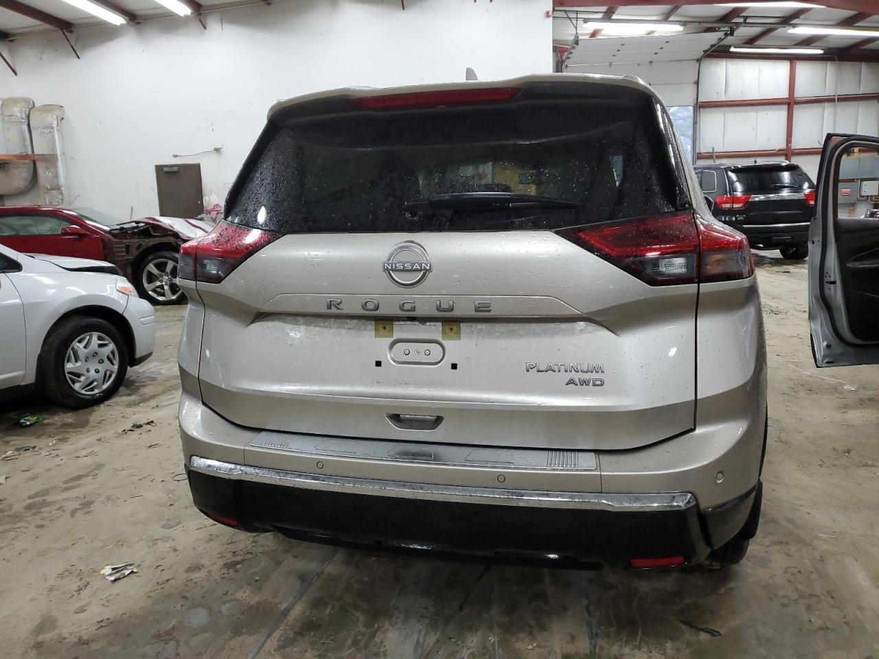 2024 Nissan Rogue VIN JN8BT3DD0RW252845 Copart auction photo, front end / minor dent/scratches damage thumbnail 6