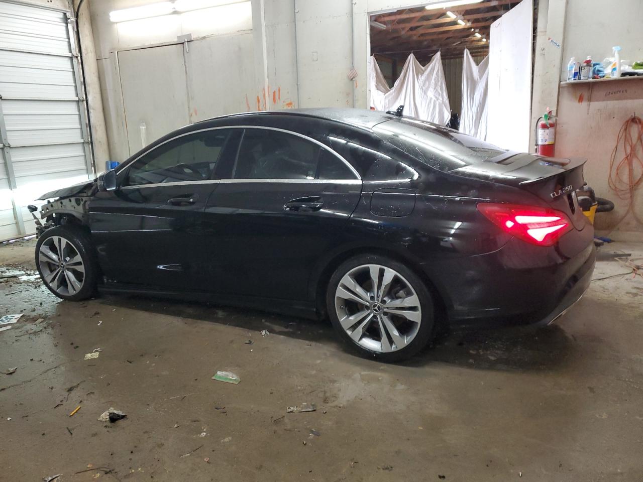 2019 Mercedes-Benz CLA-klasse VIN WDDSJ4EB9KN698904 Copart auction photo, front end / minor dent/scratches damage thumbnail 2