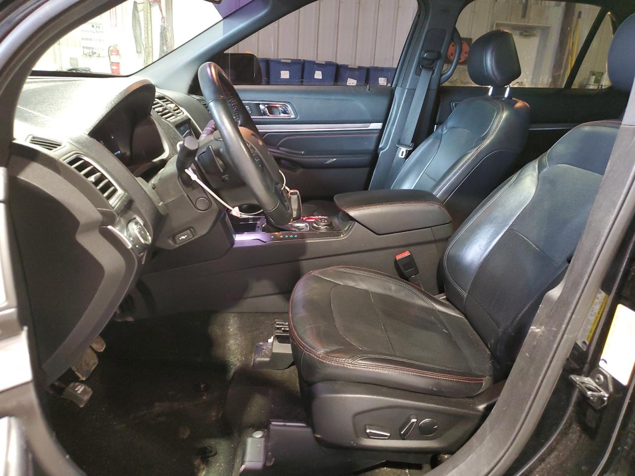 2017 Ford Explorer VIN 1FM5K8GT2HGC18017 Copart auction photo, rear end damage thumbnail 7