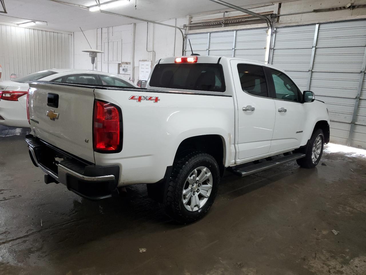 2015 Chevrolet Colorado VIN 1GCGTBE32F1145516 Copart auction photo, front end / mechanical damage thumbnail 3