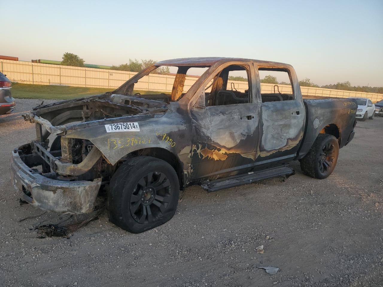 2015 RAM 1500 VIN 1C6RR7XT5FS759950