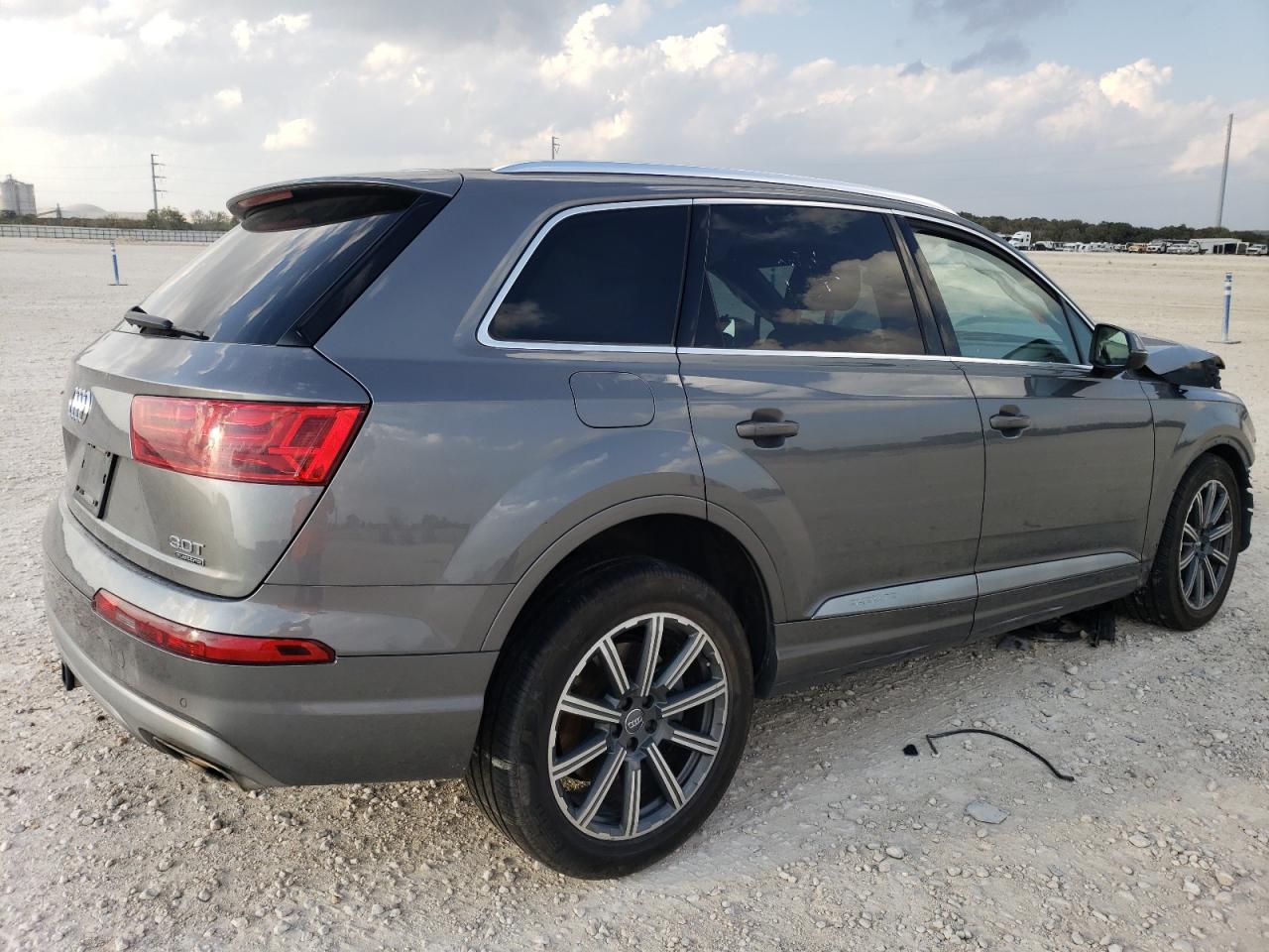 2018 Audi Q7 VIN WA1LAAF78JD027438 Copart auction photo, front end damage thumbnail 3
