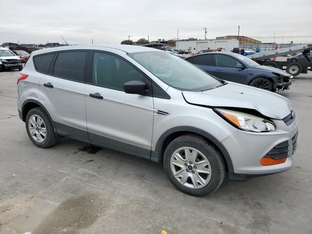 2013 Ford Escape VIN 1FMCU0F77DUA16857 Copart auction photo, front end damage thumbnail 4