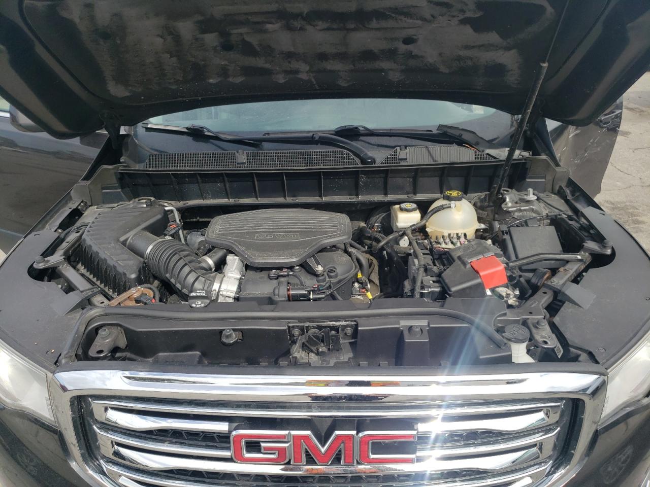 2018 GMC Acadia VIN 1GKKNMLS2JZ125873 Copart auction photo, side / front end damage thumbnail 13
