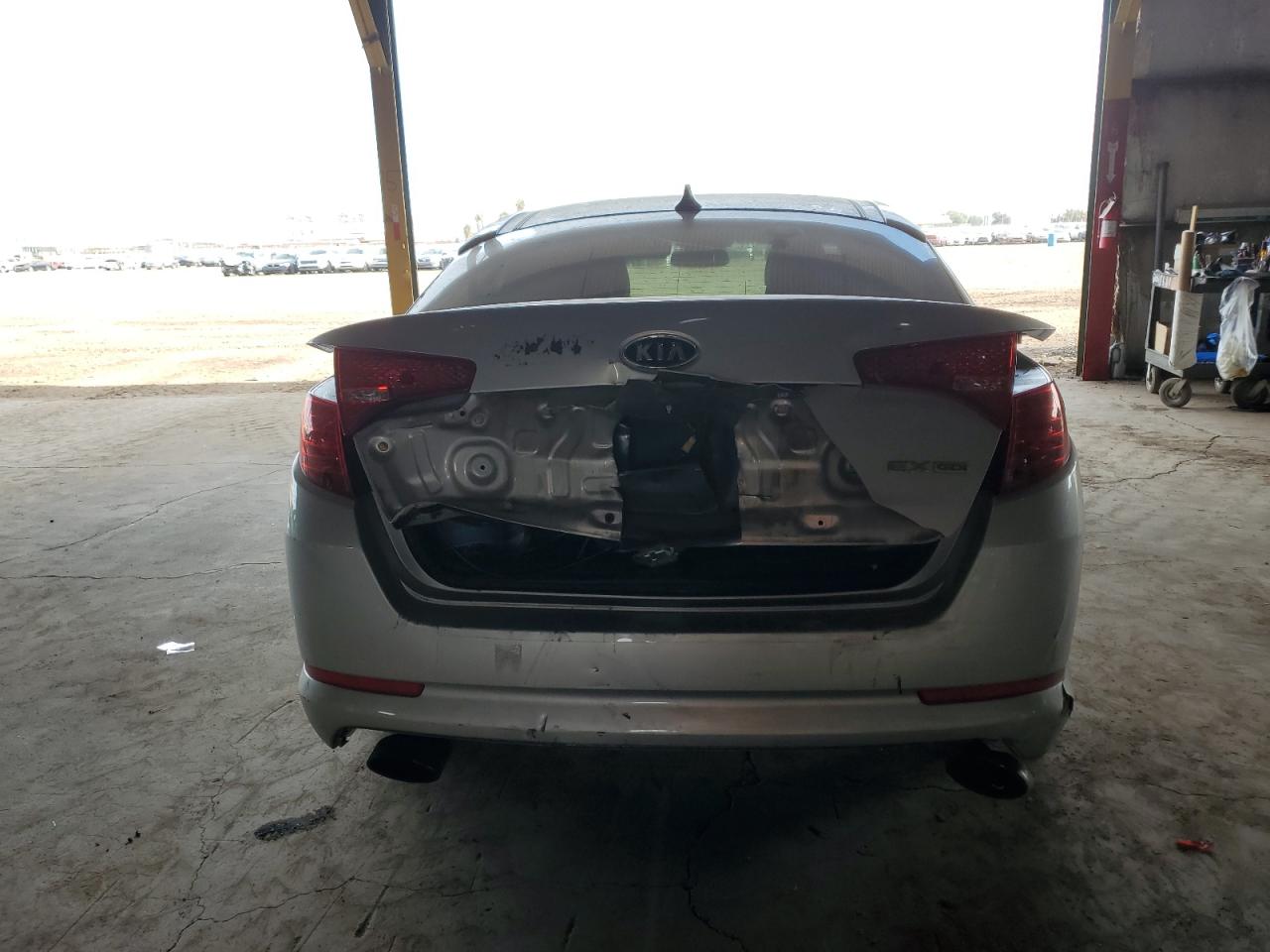2012 KIA Optima VIN 5XXGN4A79CG087161 Copart auction photo, front end / rear end damage thumbnail 6