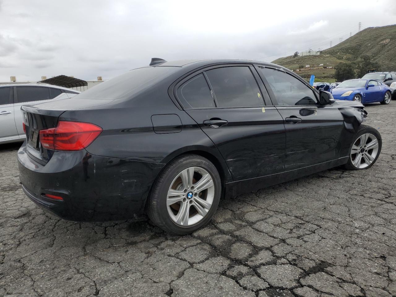 2016 BMW 3er VIN WBA8E9G55GNT86211 Copart auction photo, all over damage thumbnail 3