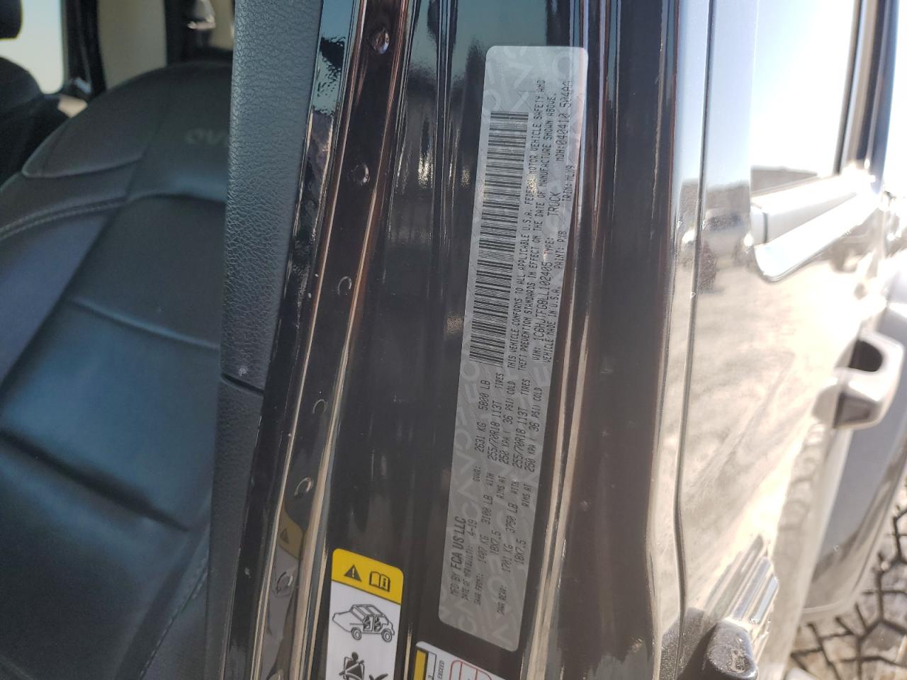2020 Jeep Gladiator VIN 1C6HJTFG8LL102405 Copart auction photo, front end damage thumbnail 14