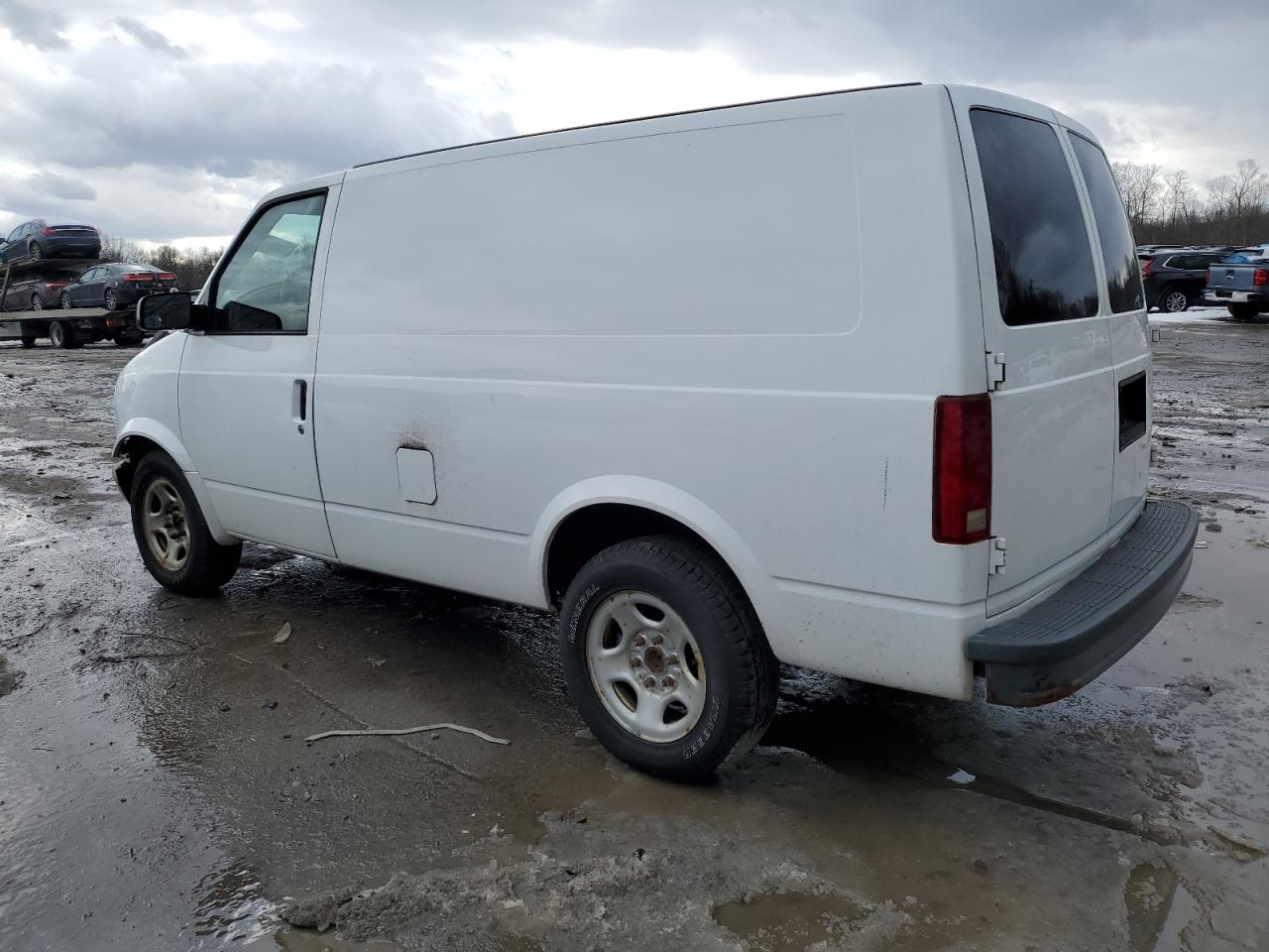 2005 GMC Safari VIN 1GTDM19X15B509277 Copart auction photo, front end damage thumbnail 2