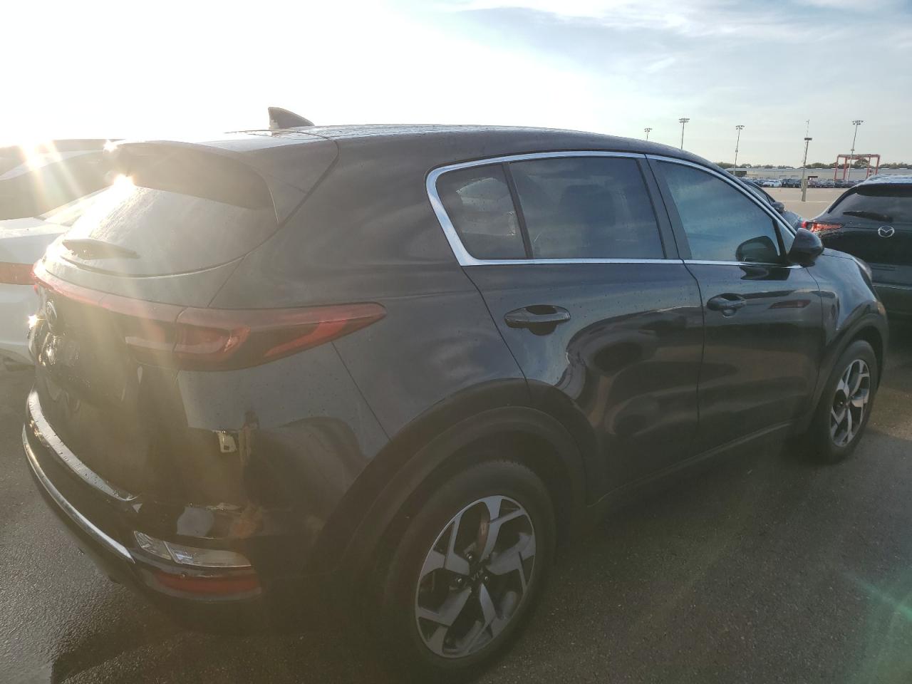 2022 KIA Sportage VIN KNDPM3ACXN7957280 Copart auction photo, water/flood damage thumbnail 3