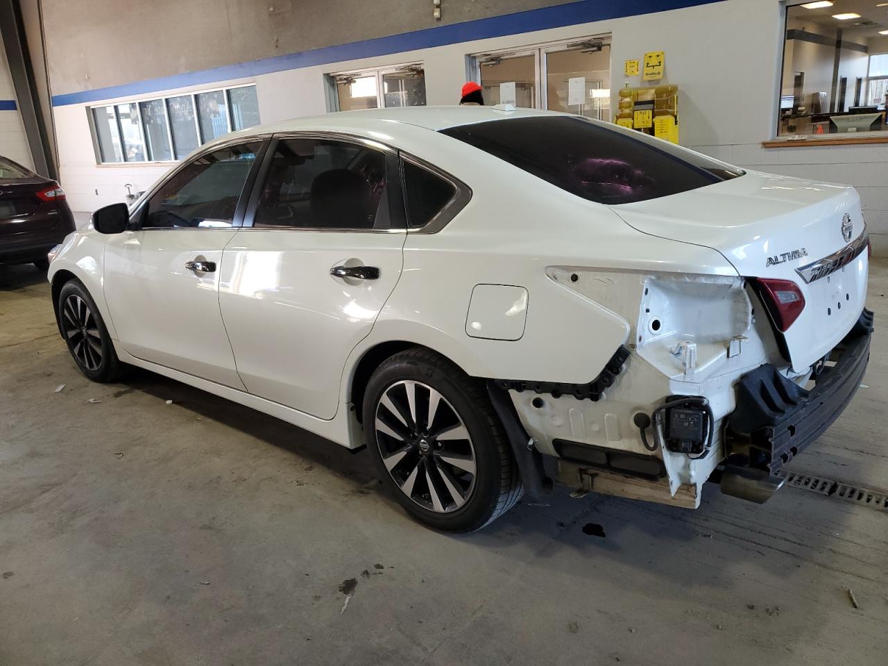 2018 Nissan Altima VIN 1N4AL3AP6JC146174 Copart auction photo, front end / rear end damage thumbnail 2