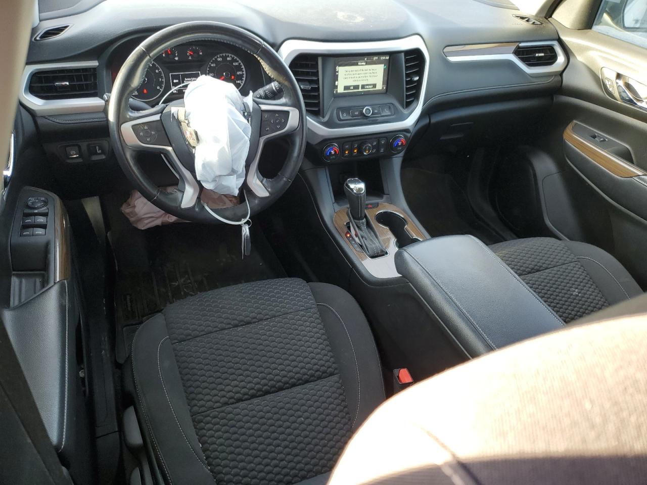2019 GMC Acadia VIN 1GKKNKLA0KZ127800 Copart auction photo, front end / minor dent/scratches damage thumbnail 8