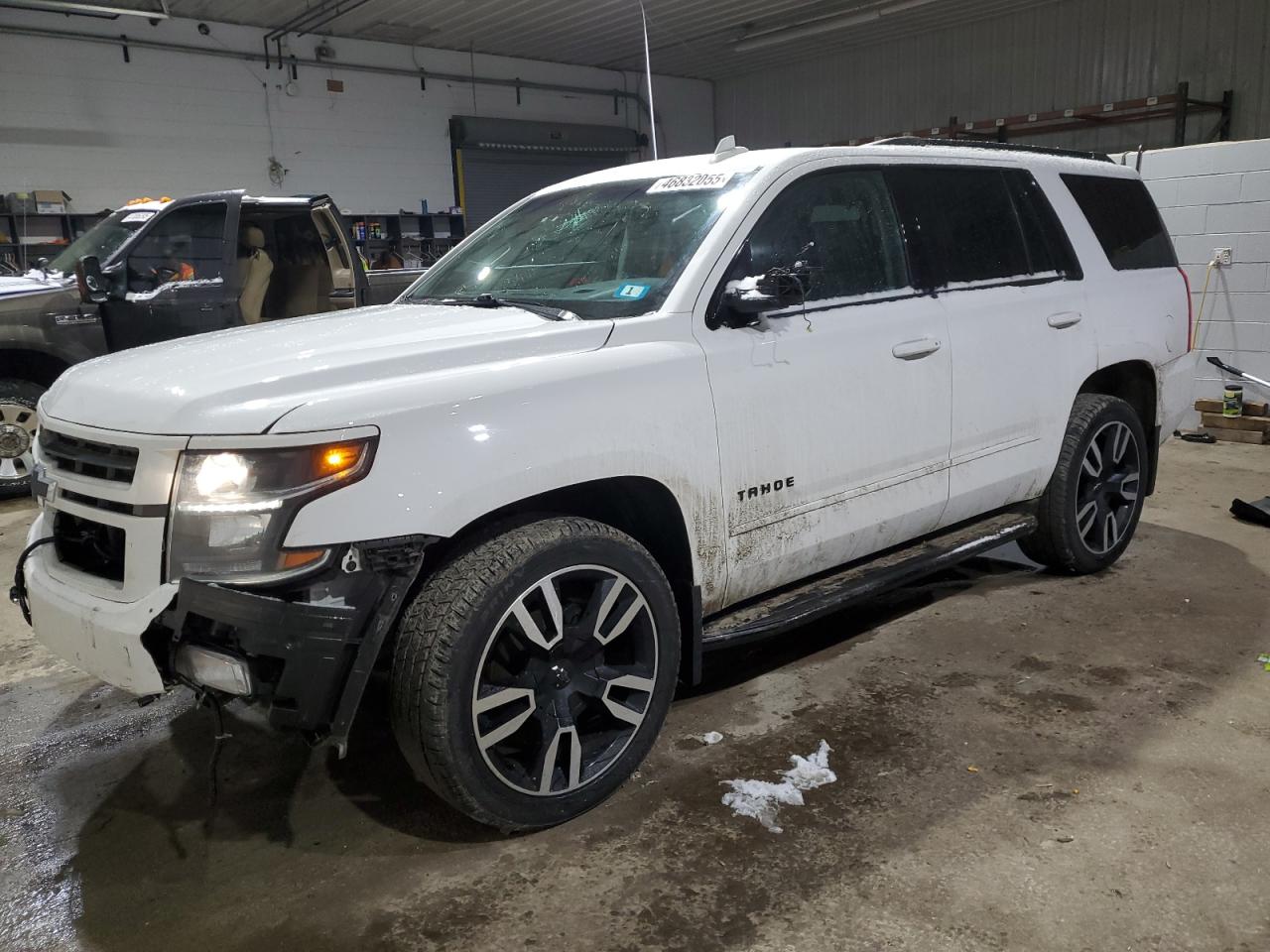2020 Chevrolet Tahoe VIN 1GNSKCKJ2LR300639