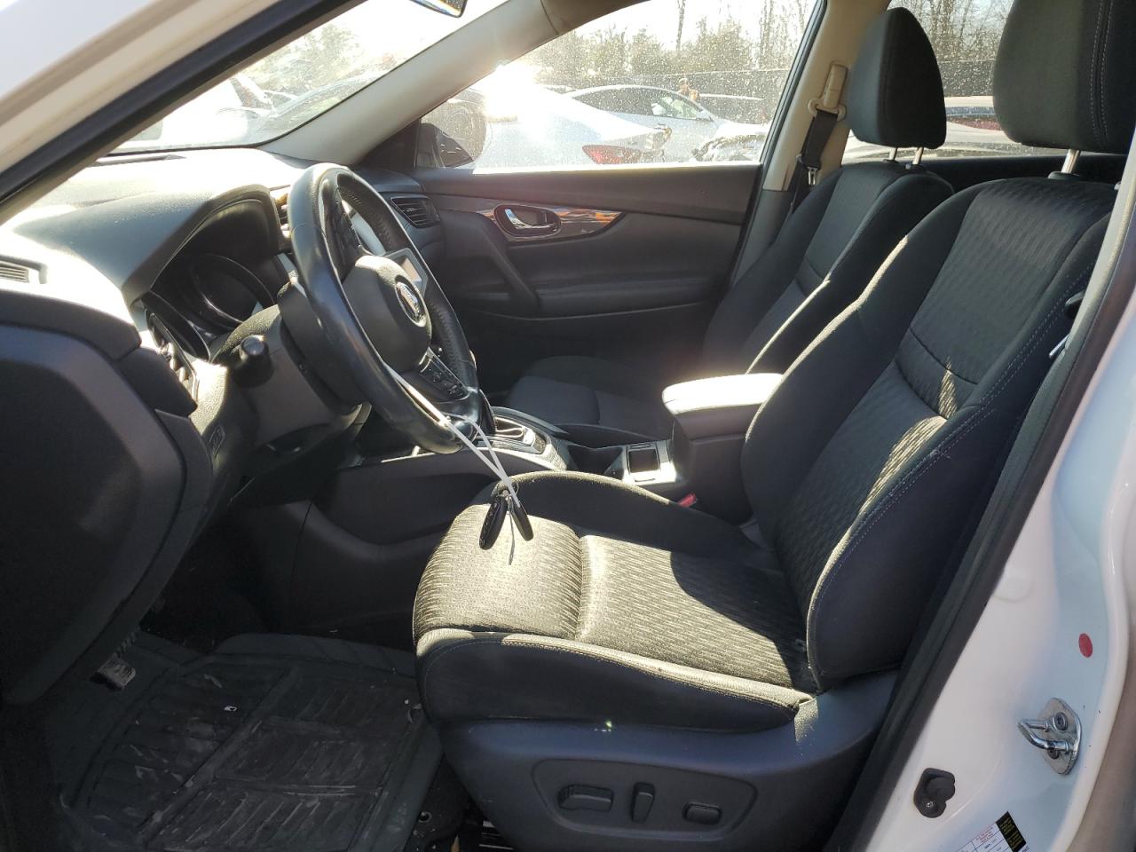 2017 Nissan Rogue VIN KNMAT2MV6HP602840 Copart auction photo, front end damage thumbnail 7