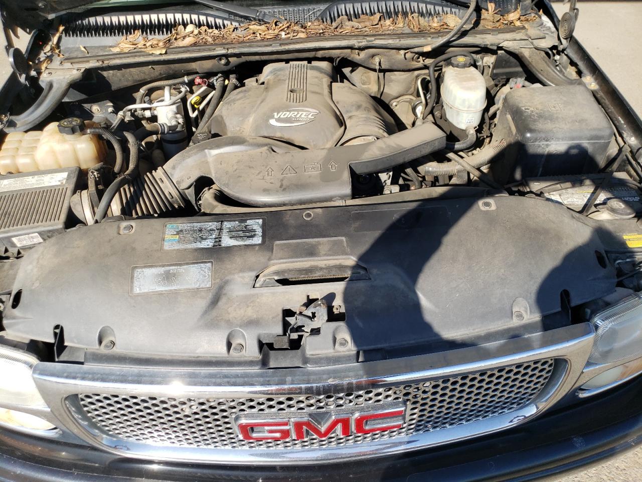 2006 GMC Yukon VIN 1GKEK63U06J110460 Copart auction photo, all over damage thumbnail 13