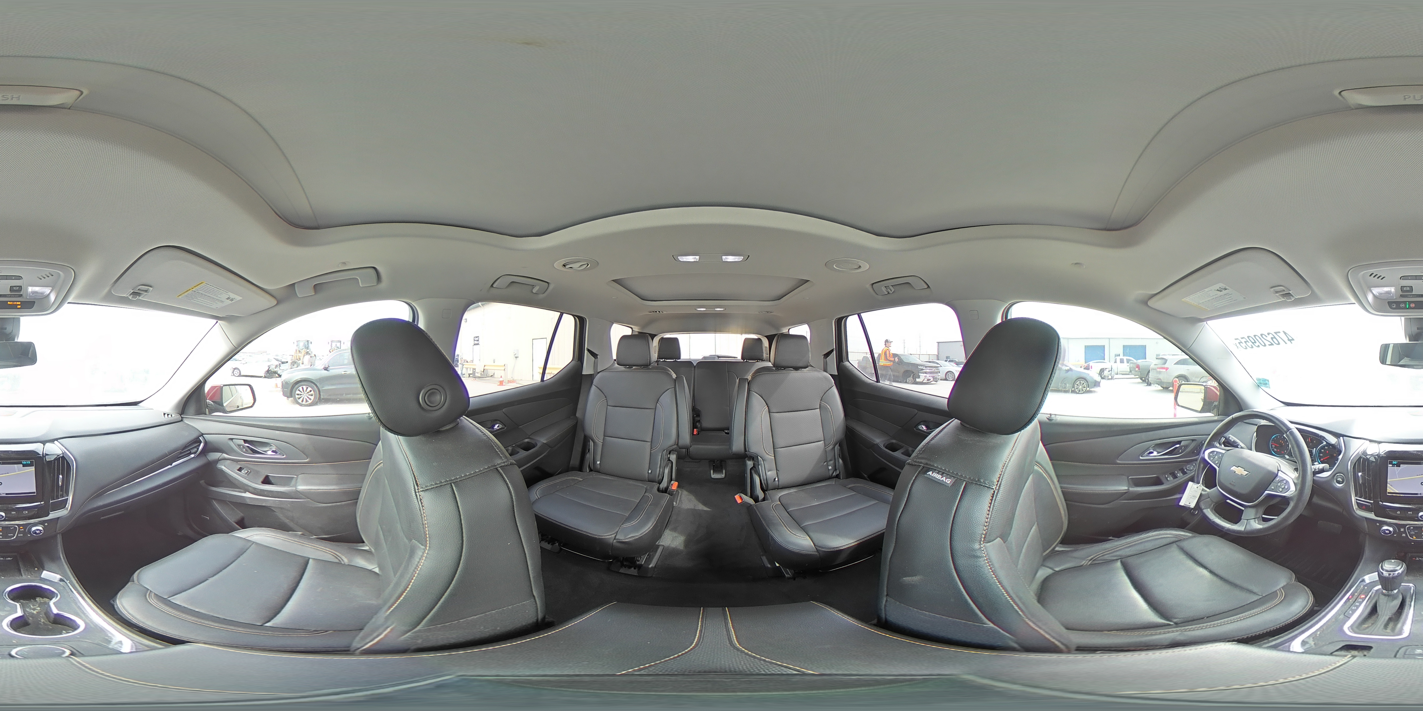 2019 Chevrolet Traverse VIN 1GNERKKW0KJ105361 Copart auction photo, rear end / minor dent/scratches damage thumbnail 15