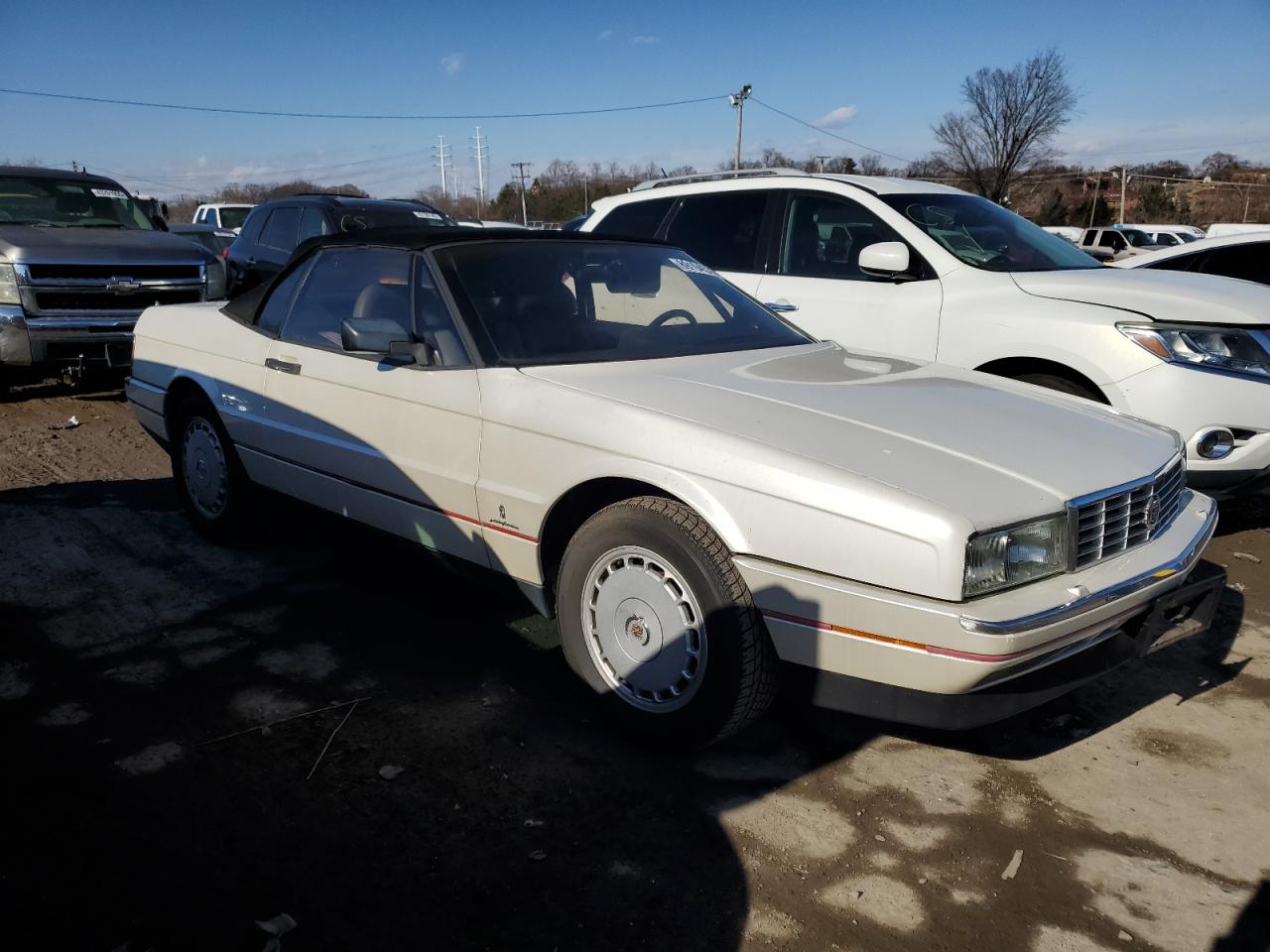 1990 Cadillac Allante VIN 1G6VS338XLU125607 Copart auction photo, minor dent/scratches damage thumbnail 4