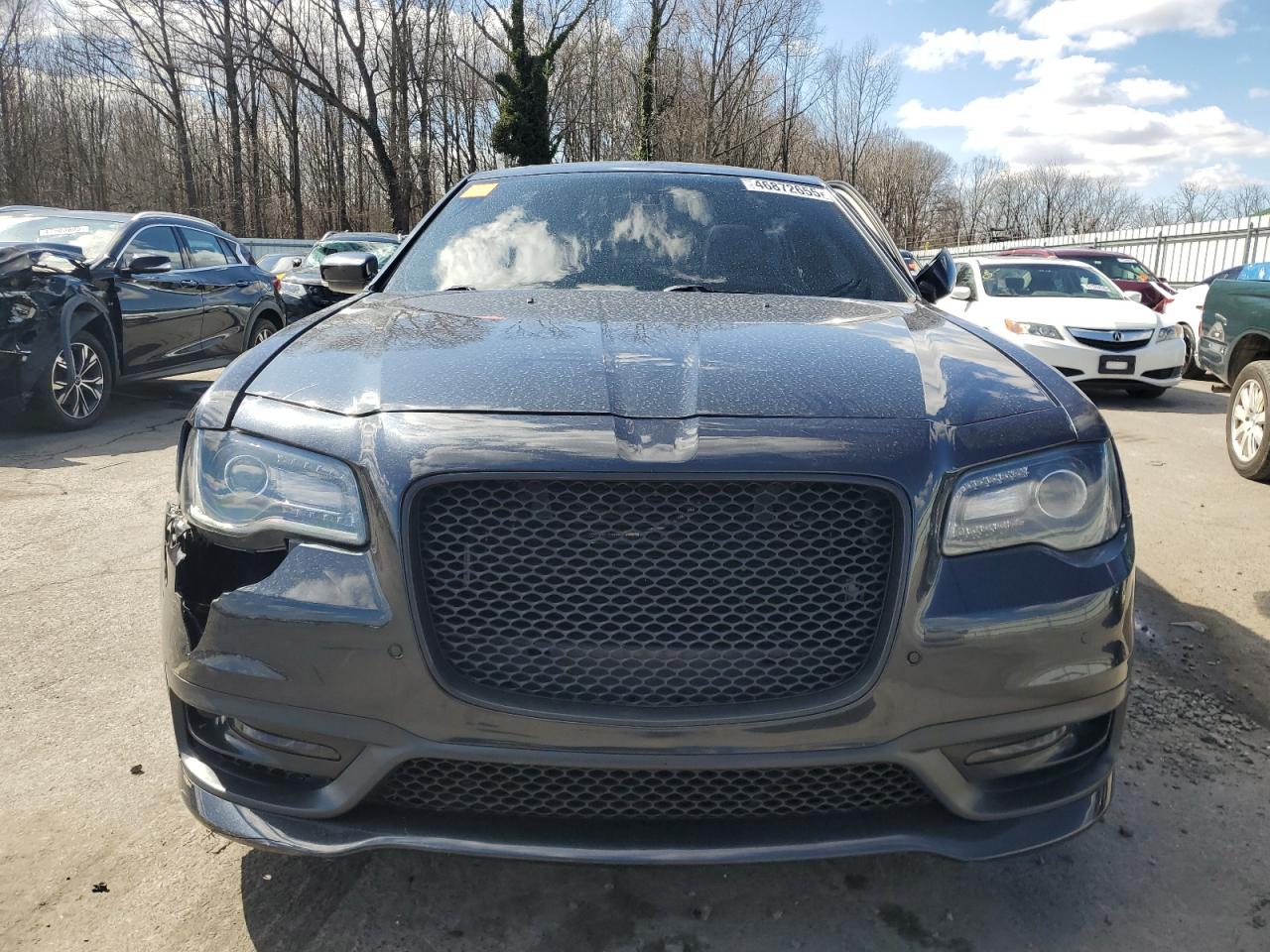 2017 Chrysler 300 VIN 2C3CCAGG5HH632789 Copart auction photo, side / front end damage thumbnail 5