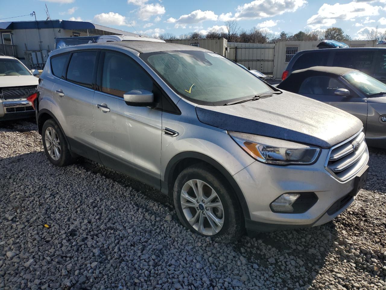 2019 Ford Escape VIN 1FMCU0GD1KUB20455 Copart auction photo, vandalism damage thumbnail 4