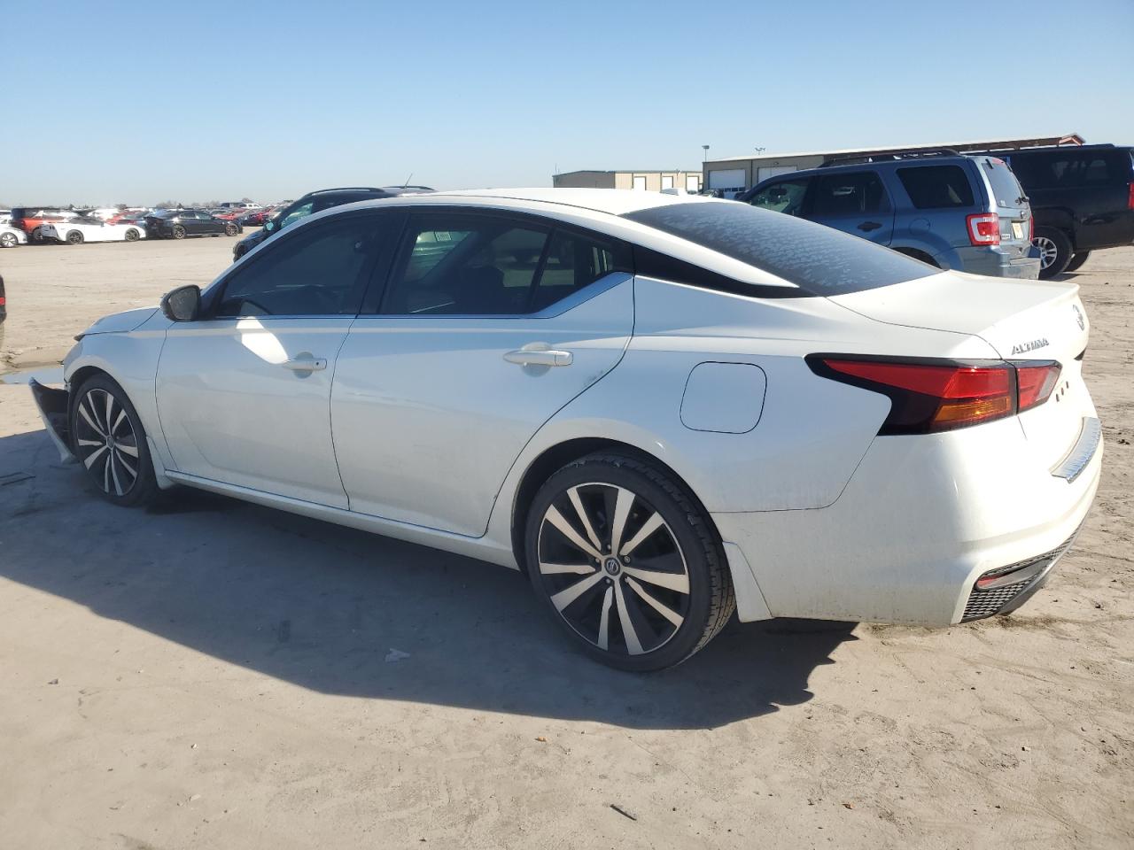2019 Nissan Altima VIN 1N4BL4CV6KC192031 Copart auction photo, front end damage thumbnail 2