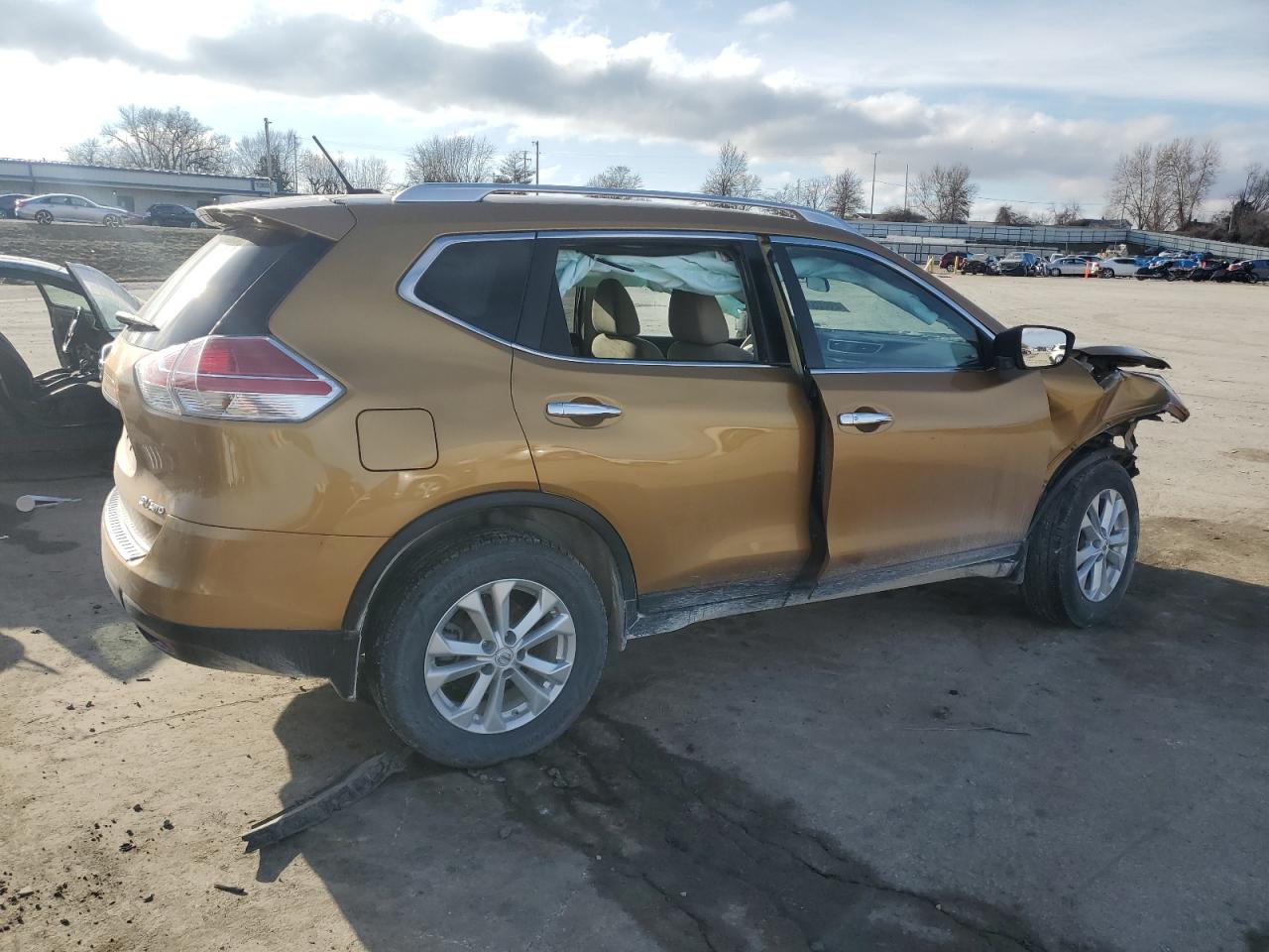 2015 Nissan Rogue VIN KNMAT2MV2FP506796 Copart auction photo, front end damage thumbnail 3