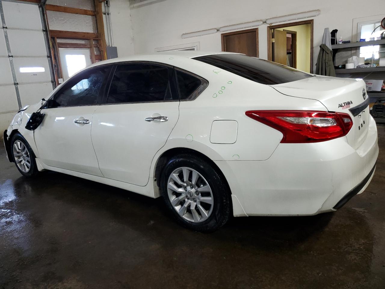 2017 Nissan Altima VIN 1N4AL3AP9HC146258 Copart auction photo, front end damage thumbnail 2