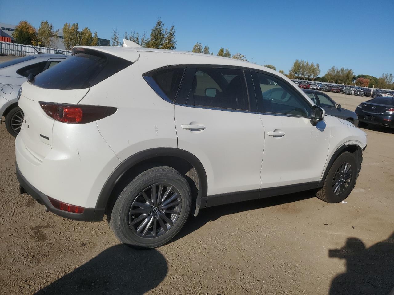 2021 Mazda CX-5 VIN JM3KFBCM3M1120481 Copart auction photo, front end / side damage thumbnail 3