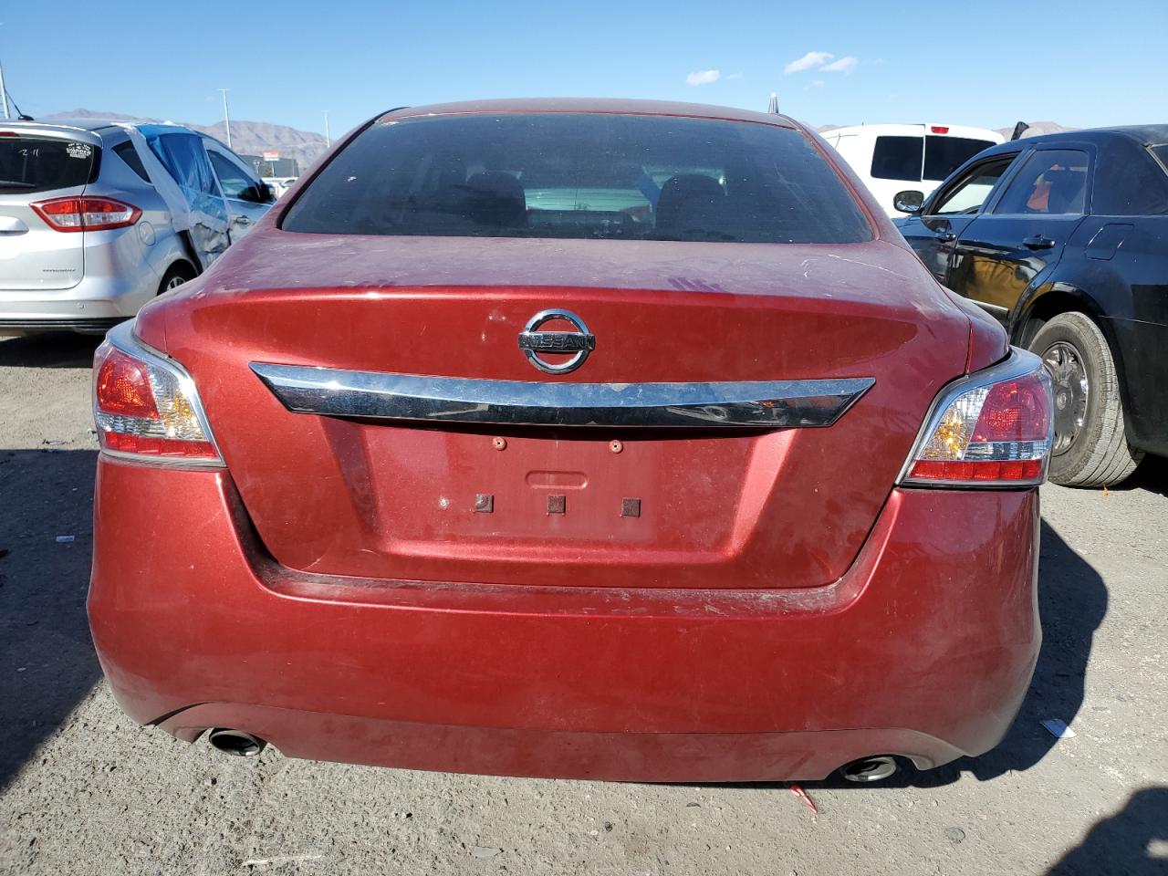2015 Nissan Altima VIN 1N4AL3AP6FN352106 Copart auction photo, front end damage thumbnail 6