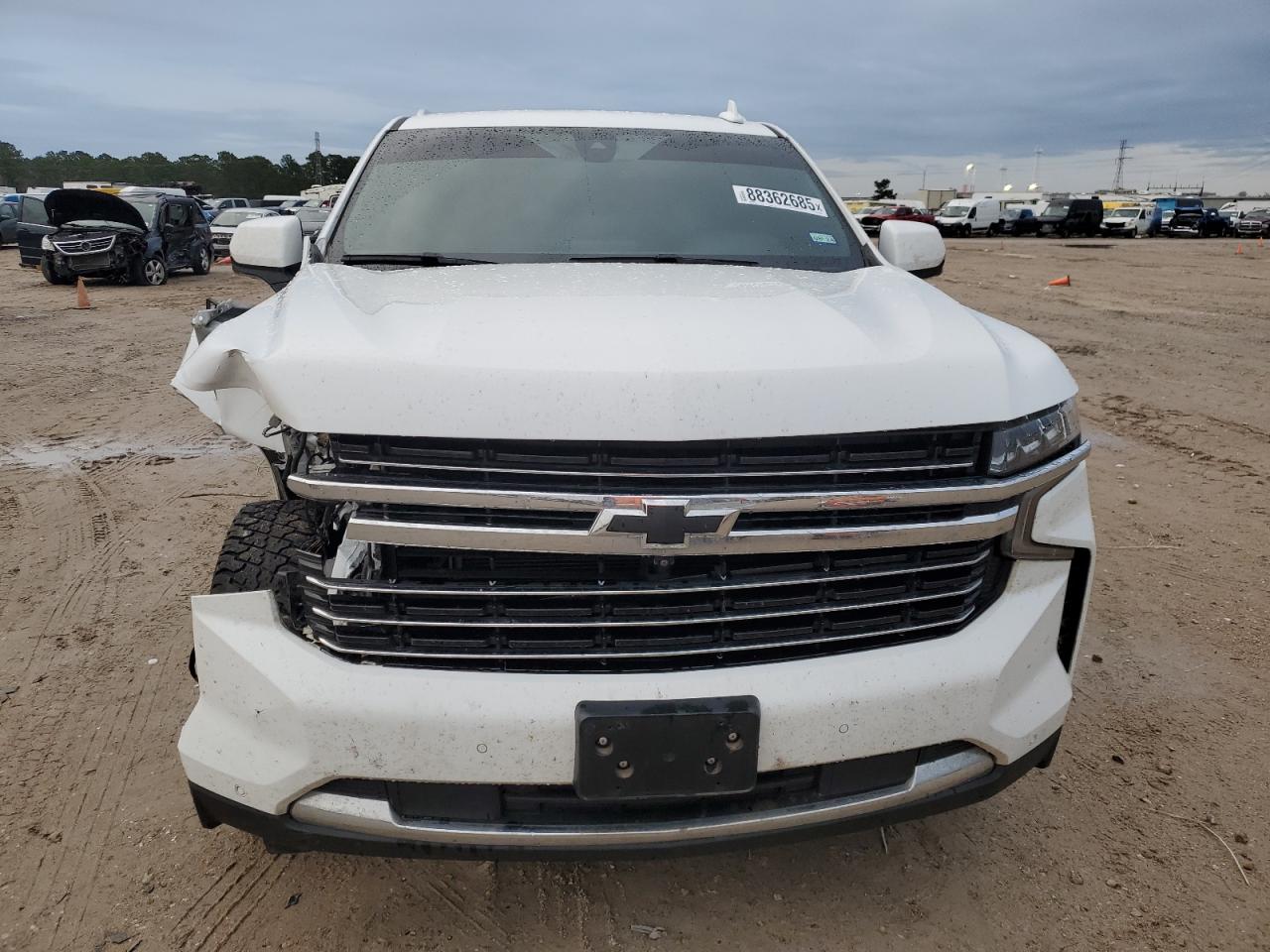2022 Chevrolet Tahoe VIN 1GNSCNKD6NR355648 Copart auction photo, front end damage thumbnail 5