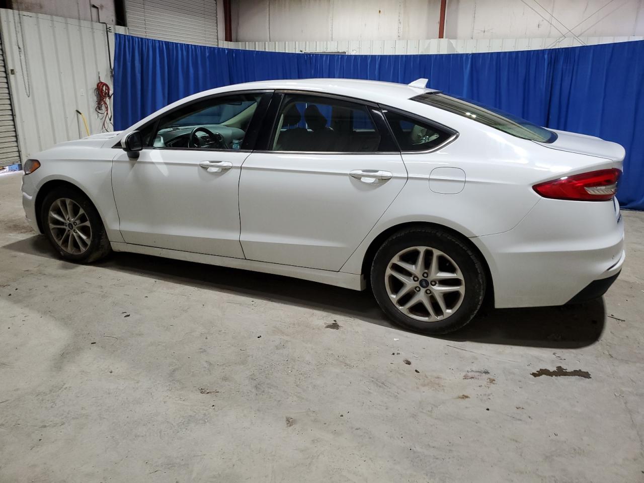 2020 Ford Fusion VIN 3FA6P0HD5LR184245 Copart auction photo, minor dent/scratches damage thumbnail 2