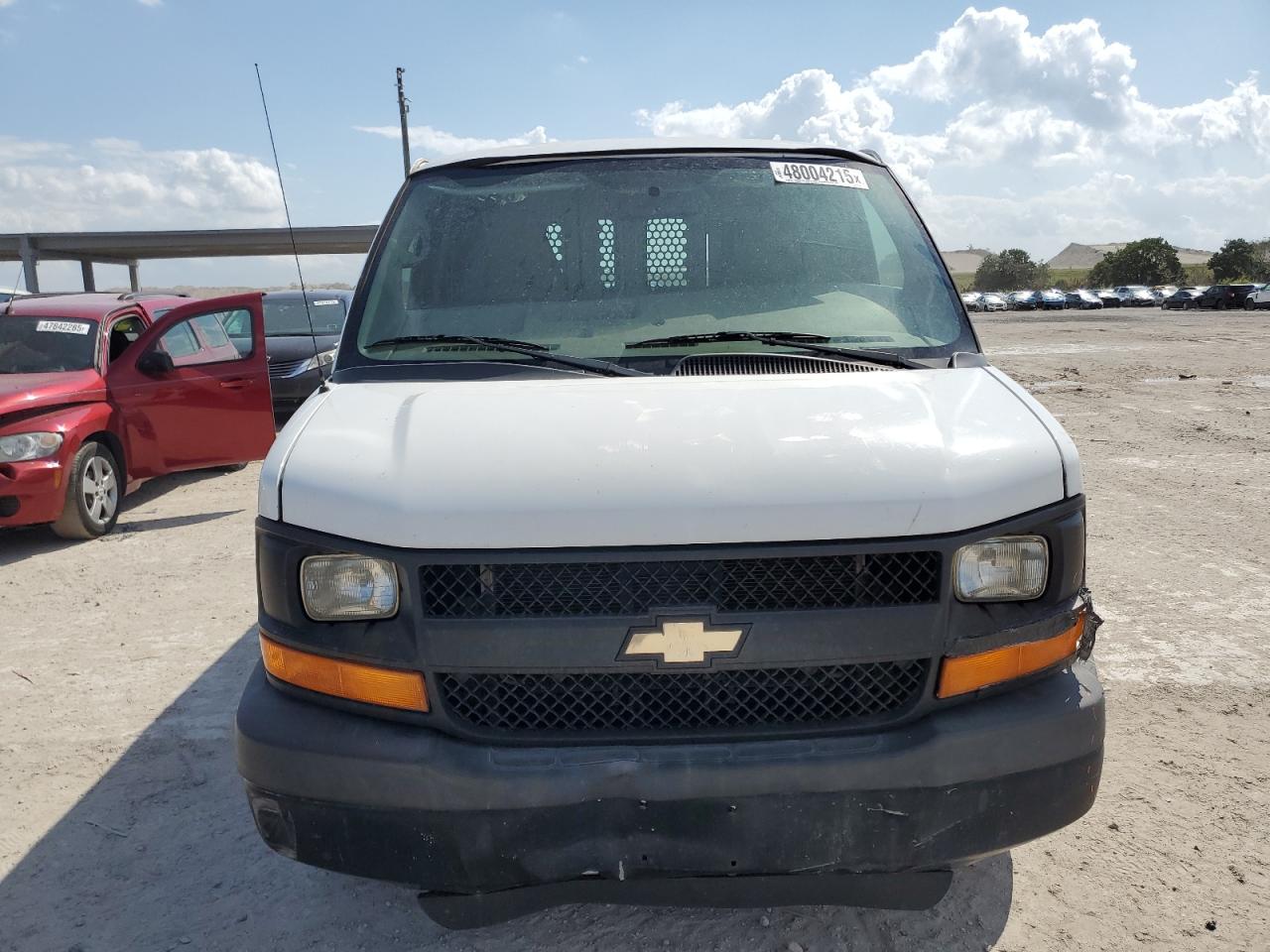 2015 Chevrolet Express VIN 1GCWGFCF7F1262450 Copart auction photo, front end / side damage thumbnail 5