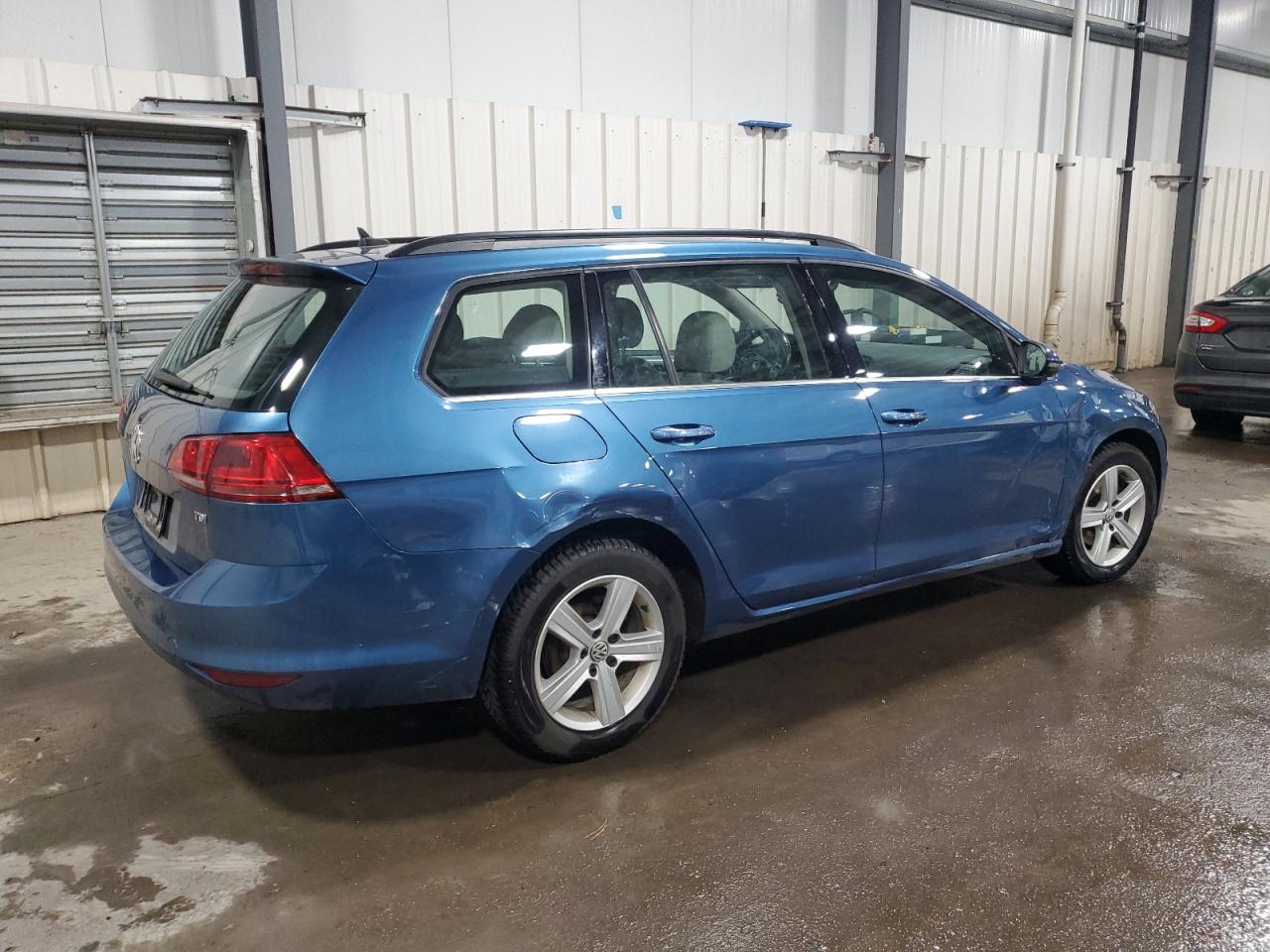 2015 Volkswagen Golf VIN 3VWFA7AU8FM506812 Copart auction photo, front end / side damage thumbnail 3