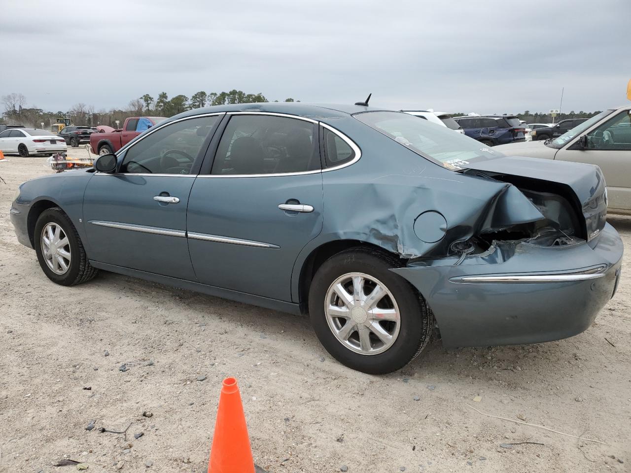 2006 Buick LaCrosse VIN 2G4WD582861174232 Copart auction photo, rear end / side damage thumbnail 2