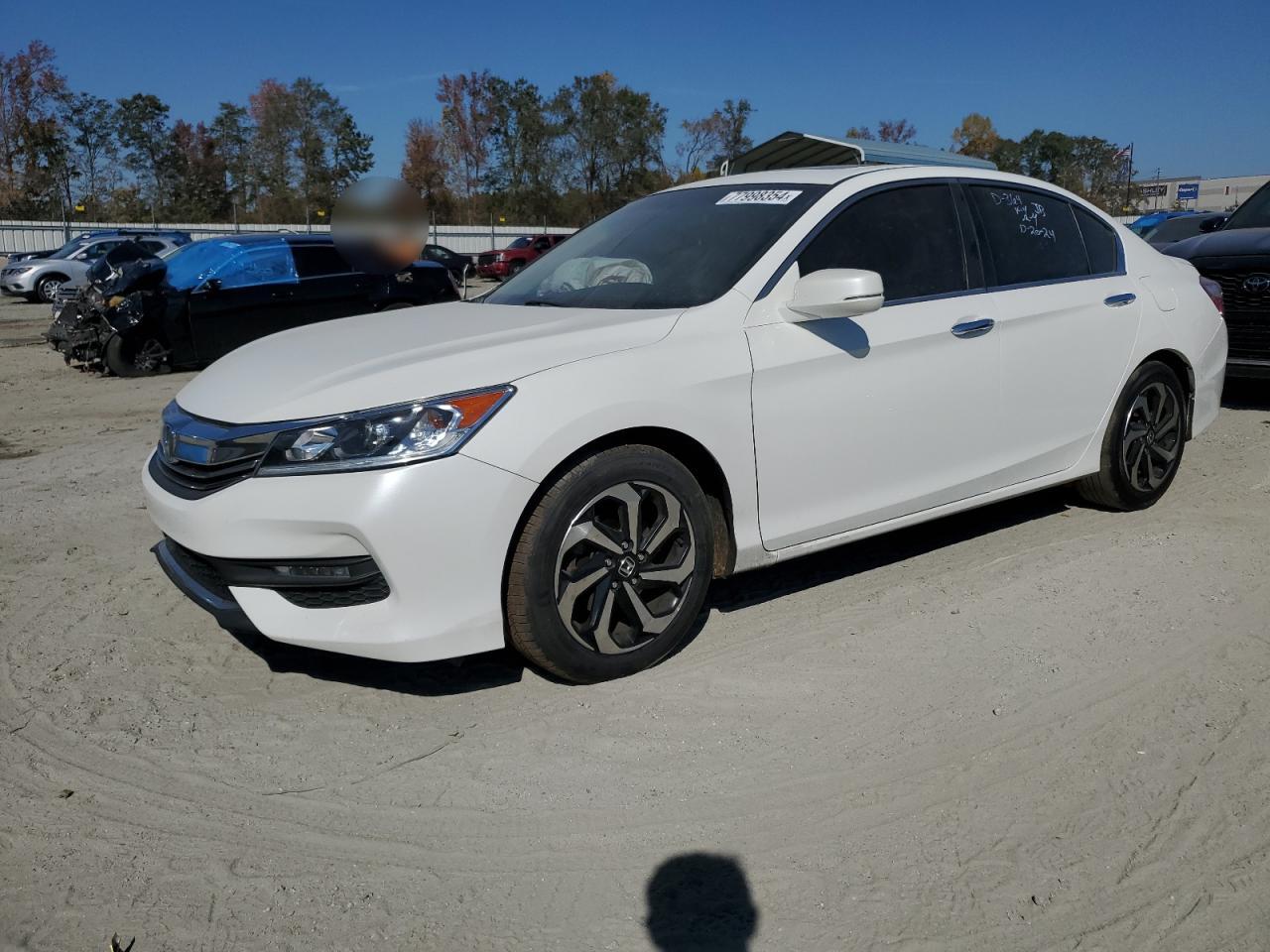 2017 Honda Accord VIN 1HGCR2F72HA157409