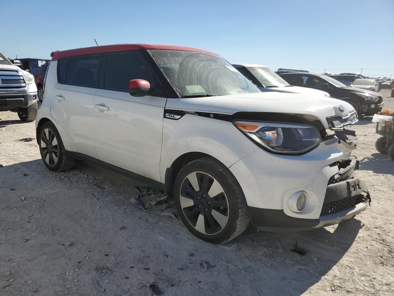2019 KIA Soul VIN KNDJP3A5XK7669270 Copart auction photo, front end / mechanical damage thumbnail 4
