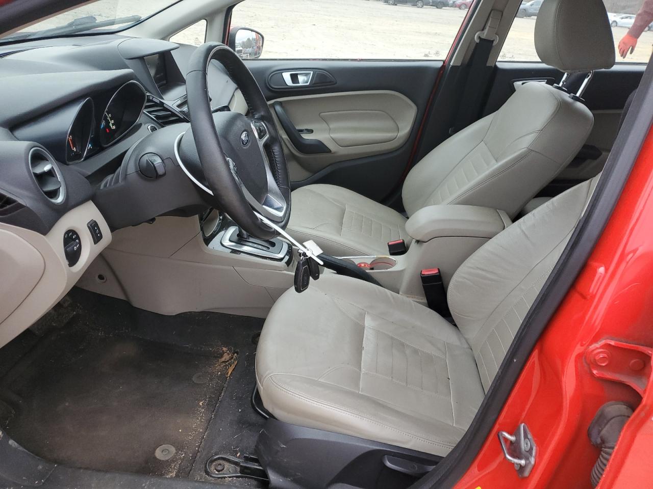 2014 Ford Fiesta VIN 3FADP4FJ7EM106105 Copart auction photo, front end / minor dent/scratches damage thumbnail 7