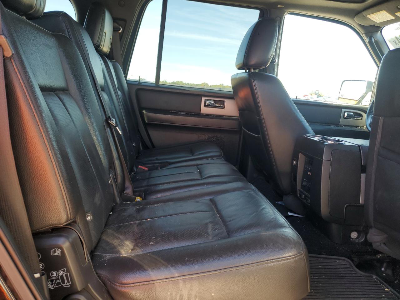 2011 Ford Expedition VIN 1FMJU2A52BEF49716 Copart auction photo, front end damage thumbnail 11
