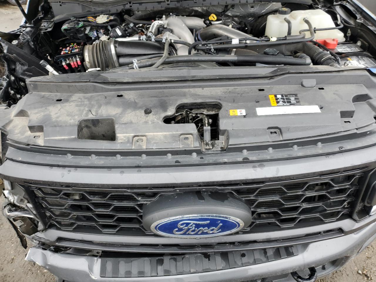 2023 Ford F250 VIN 1FT8W2BT5PEE09242 Copart auction photo, front end / side damage thumbnail 11