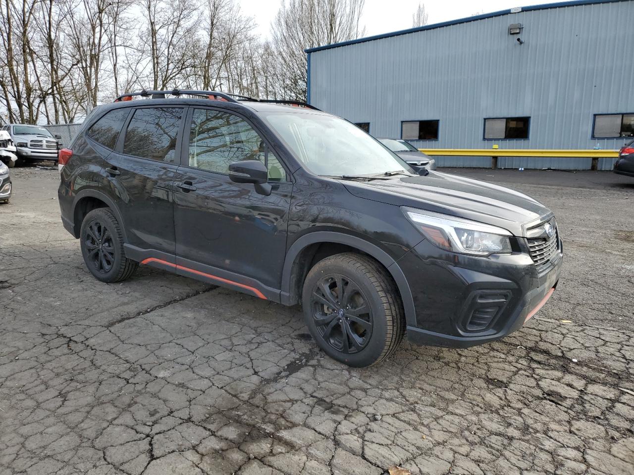 2019 Subaru Forester VIN JF2SKAKC9KH469030 Copart auction photo, minor dent/scratches damage thumbnail 4