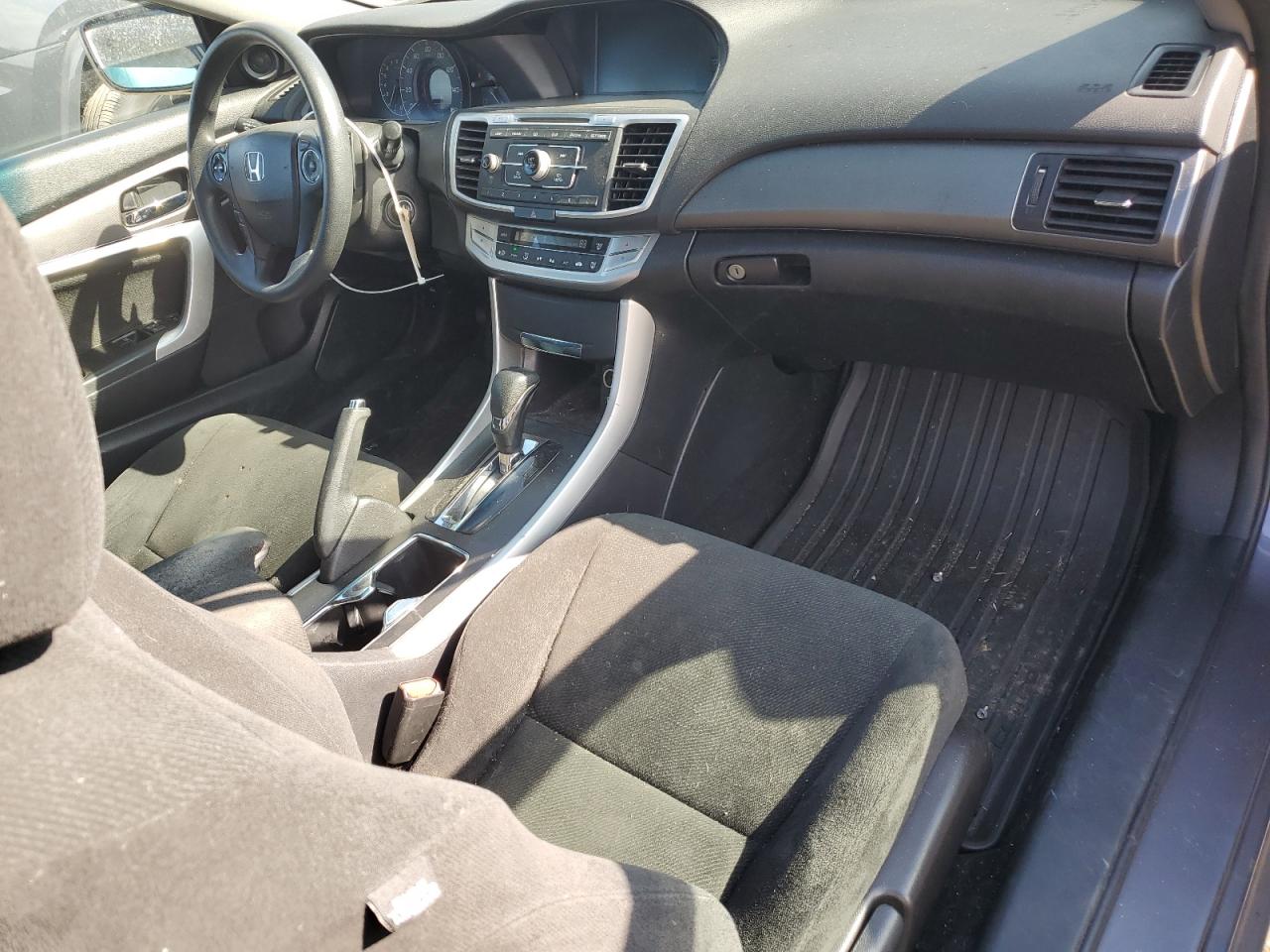 2013 Honda Accord VIN 1HGCT1B30DA009462 Copart auction photo, front end / minor dent/scratches damage thumbnail 8