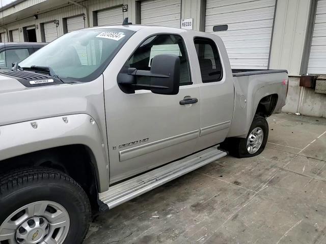 2009 Chevrolet Silverado VIN 1GCHK59K29E136581 Copart auction photo, rear end / side damage thumbnail 11