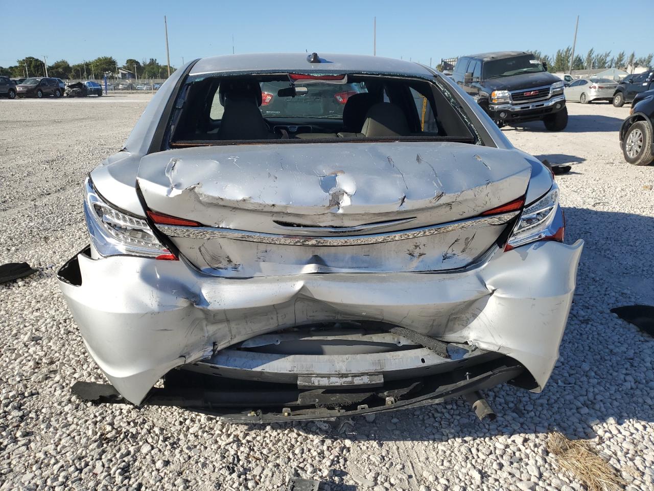 2011 Chrysler 200 VIN 1C3BC4FBXBN536478 Copart auction photo, front end / rear end damage thumbnail 6
