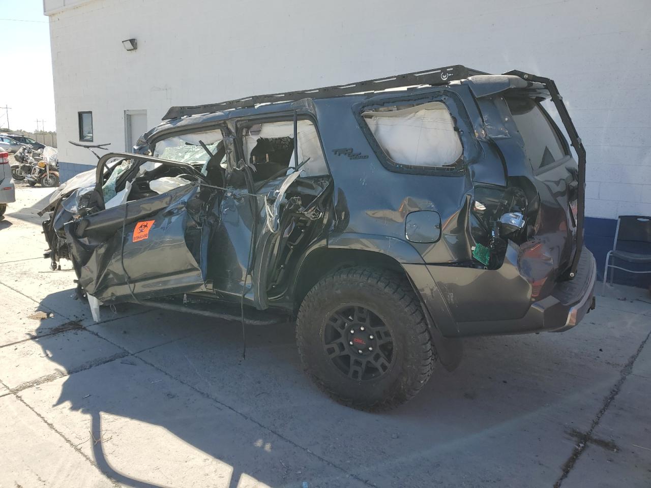 2020 Toyota 4Runner VIN JTEBU5JR2L5804407 Copart auction photo, all over damage thumbnail 2
