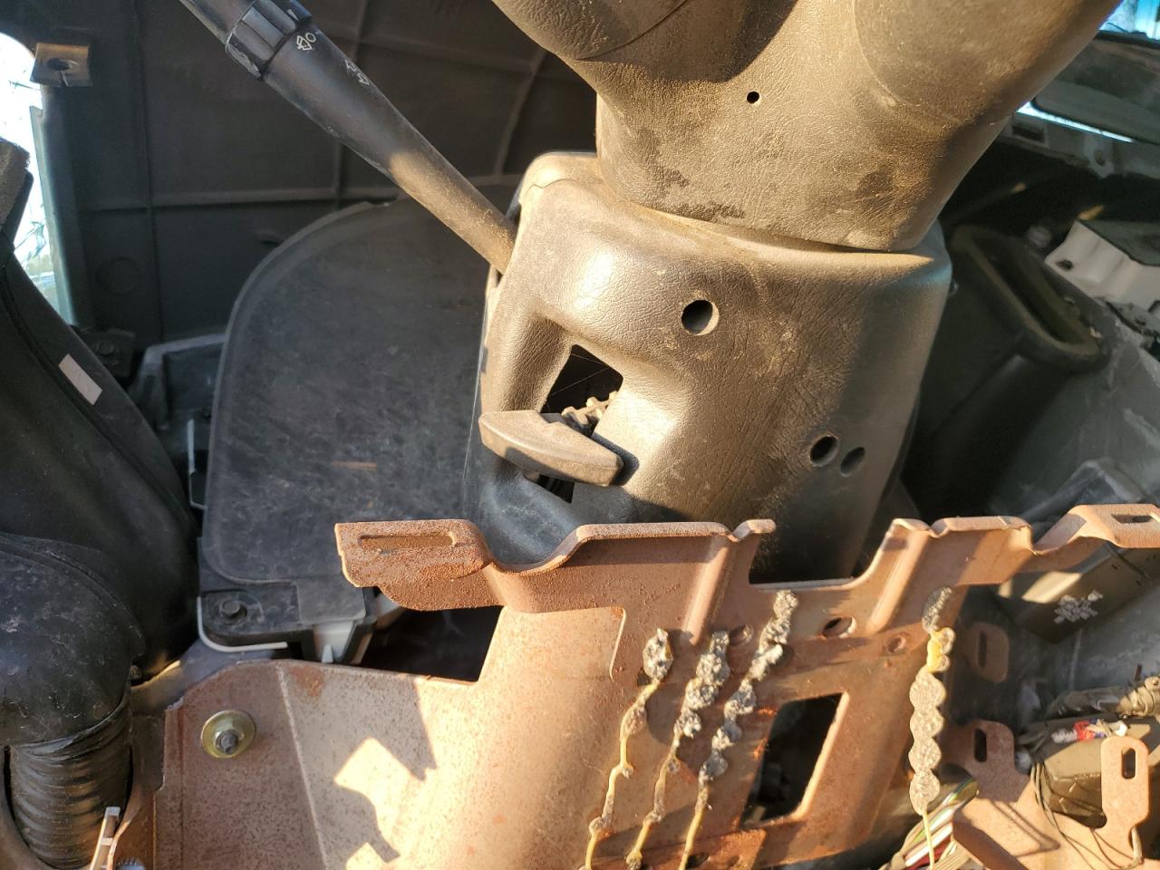 2003 Chevrolet Express VIN 1GCGG25U131124004 Copart auction photo, all over / mechanical damage thumbnail 9