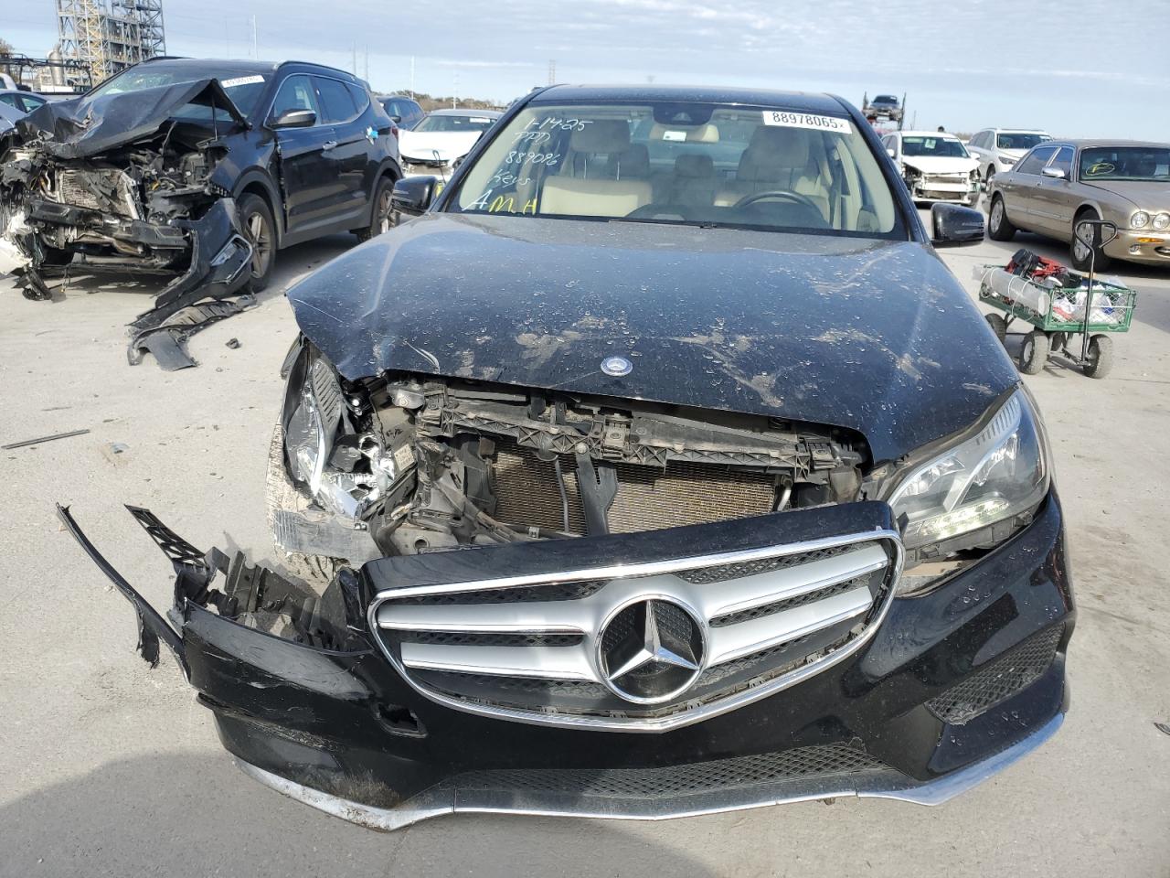 2014 Mercedes-Benz E-klasse VIN WDDHF8JB0EA889096 Copart auction photo, front end damage thumbnail 5